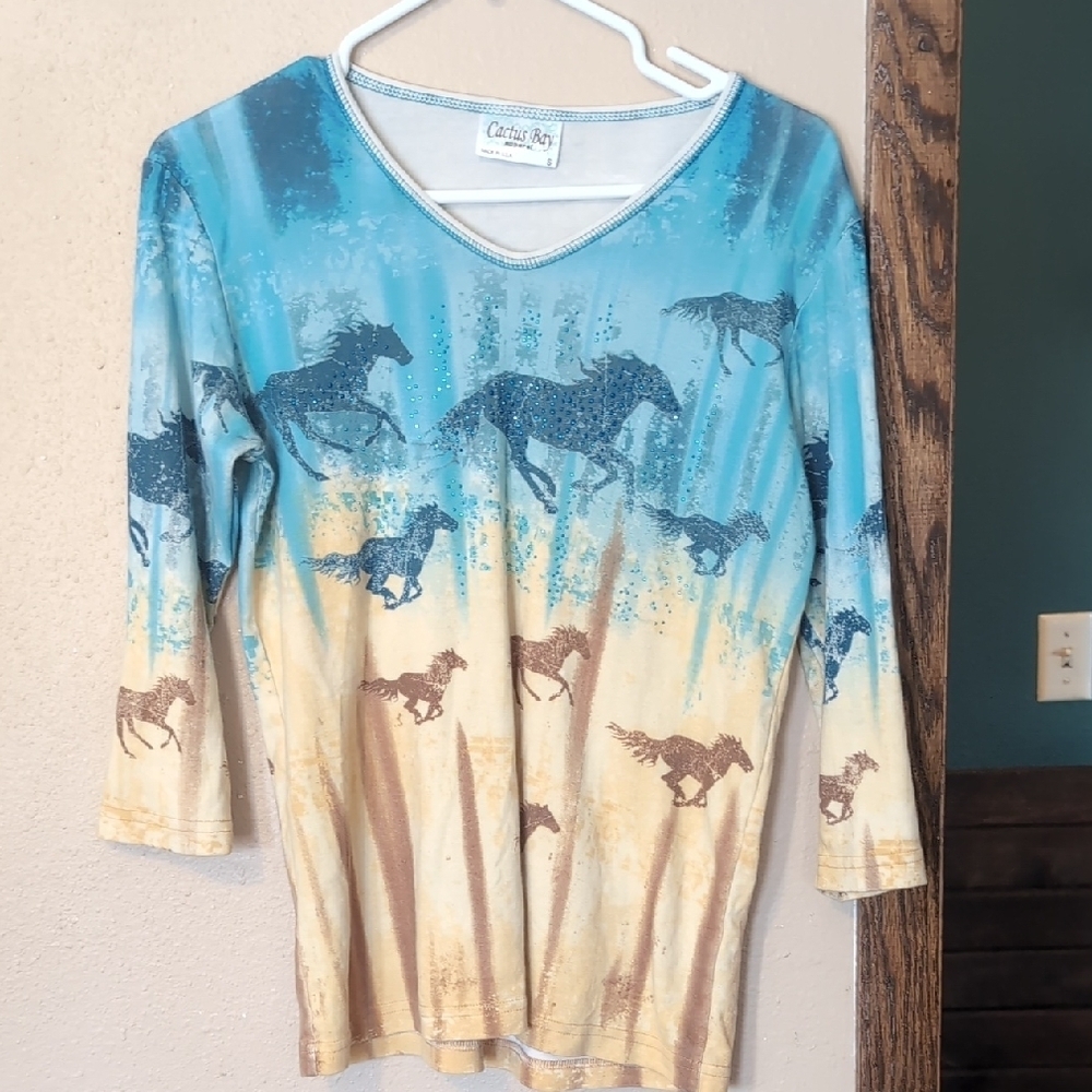 Cactus Bay Horse Graphic Top
